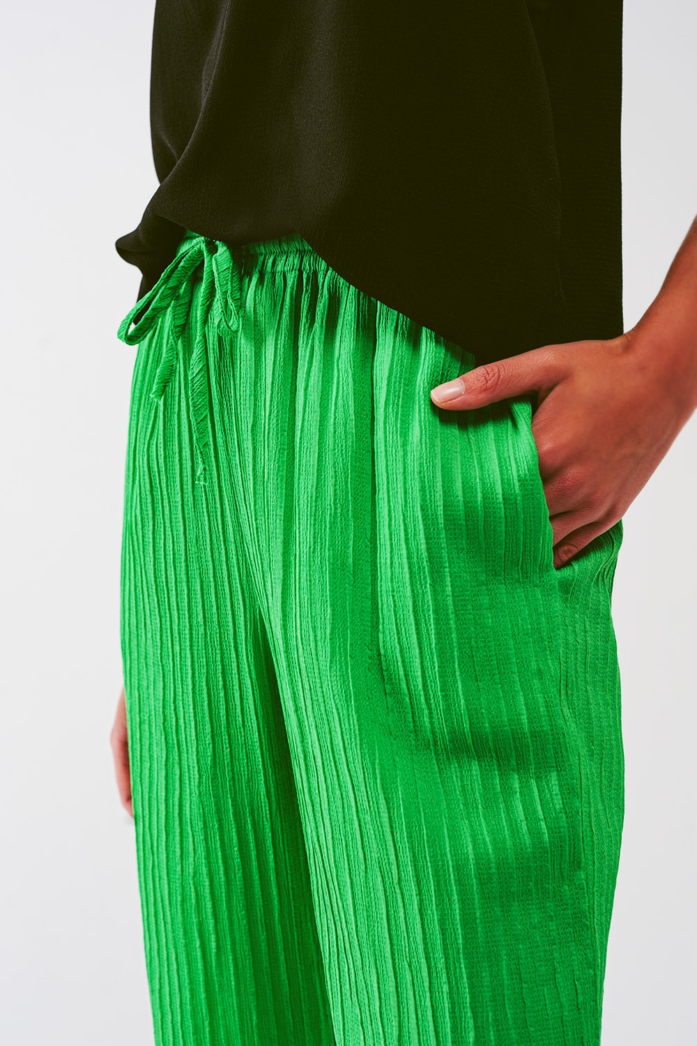 Pantalón de rayas holgado en verde Pantalón de rayas holgado en verde