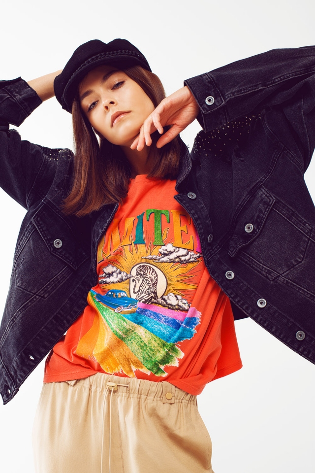 T-SHIRT