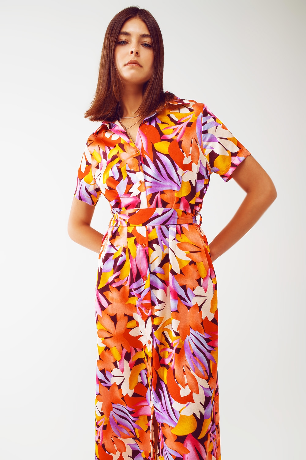 Vestido midi estampado floral en multicolor Vestido midi estampado floral en multicolor