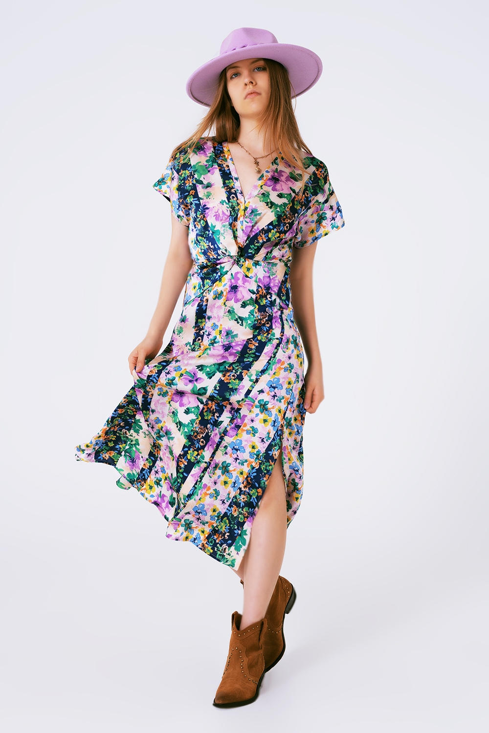 Vestido largo con estampado de flores y nudo frontal en multicolor morado y verde