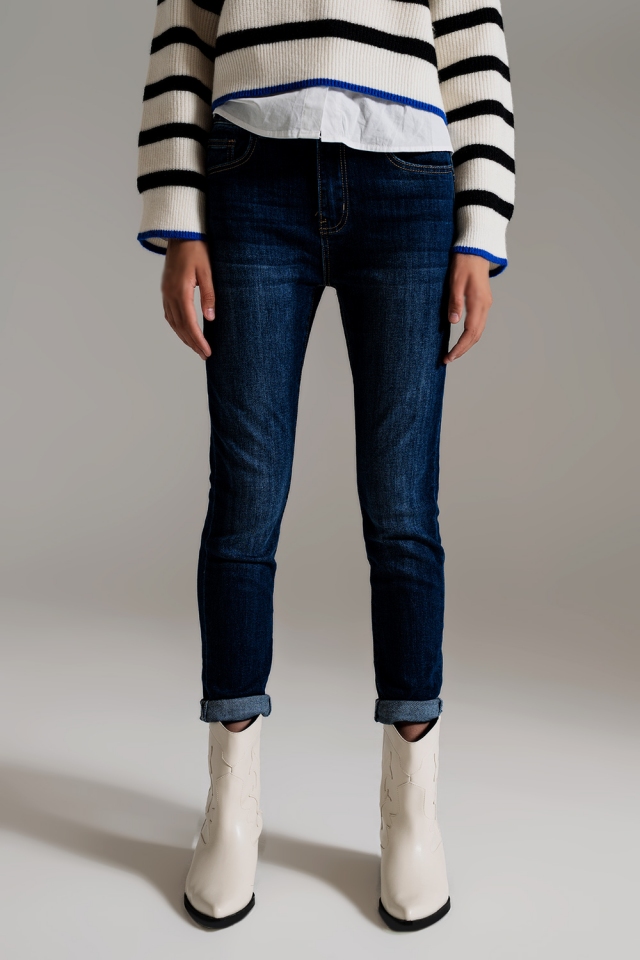 Jeans skinny a lavaggio scuro con elastan elastico