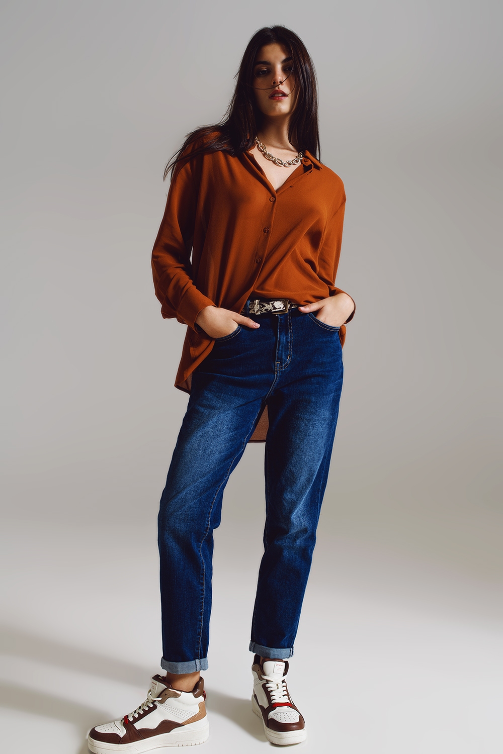 Blusa de gasa en color camel Blusa de gasa en color camel