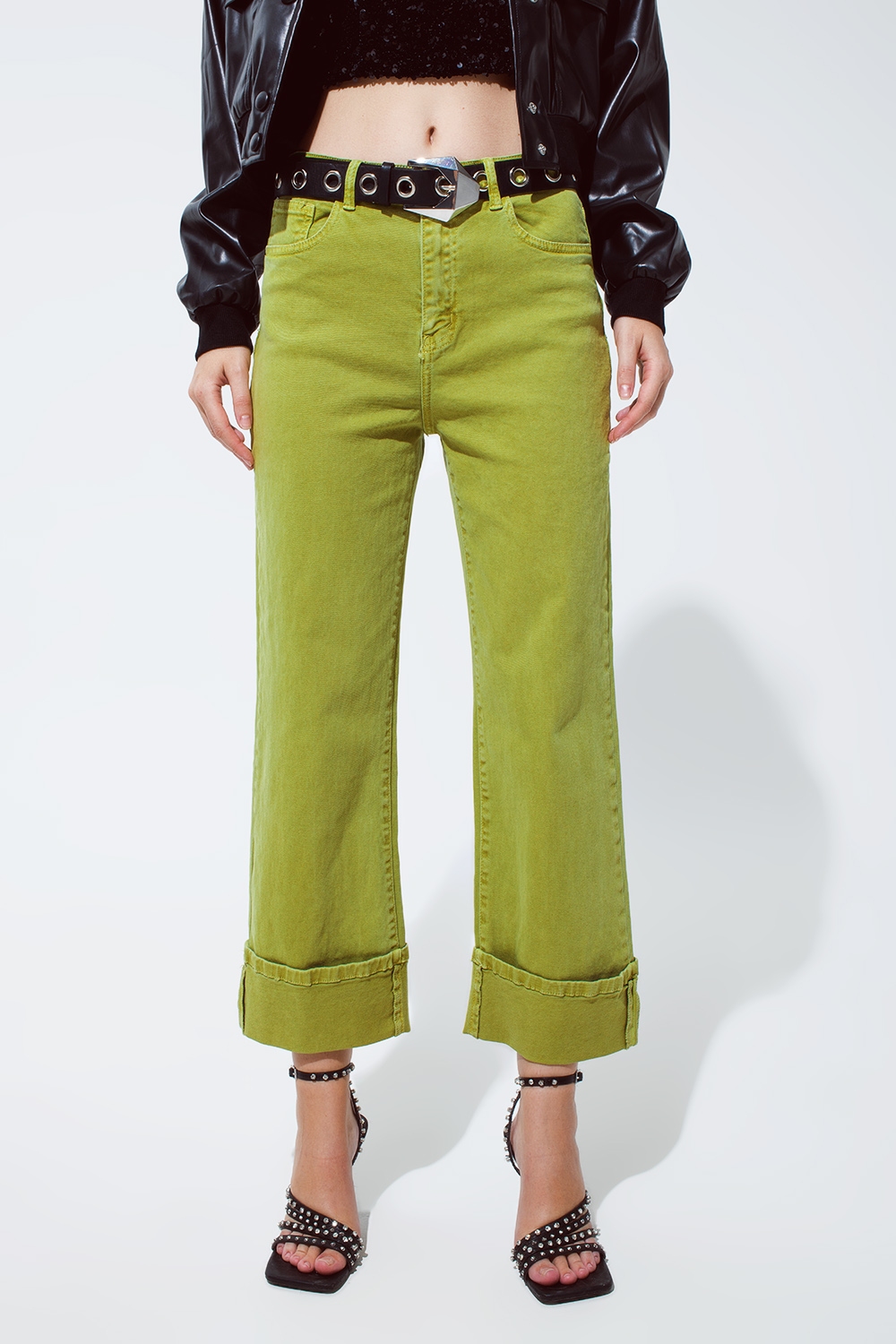 Pantalones vaqueros de pierna recta con dobladillo cortado en verde oliva