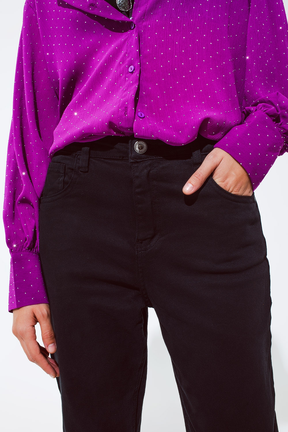 Pantalón negro holgado de algodón de tiro medio Pantalón negro holgado de algodón de tiro medio