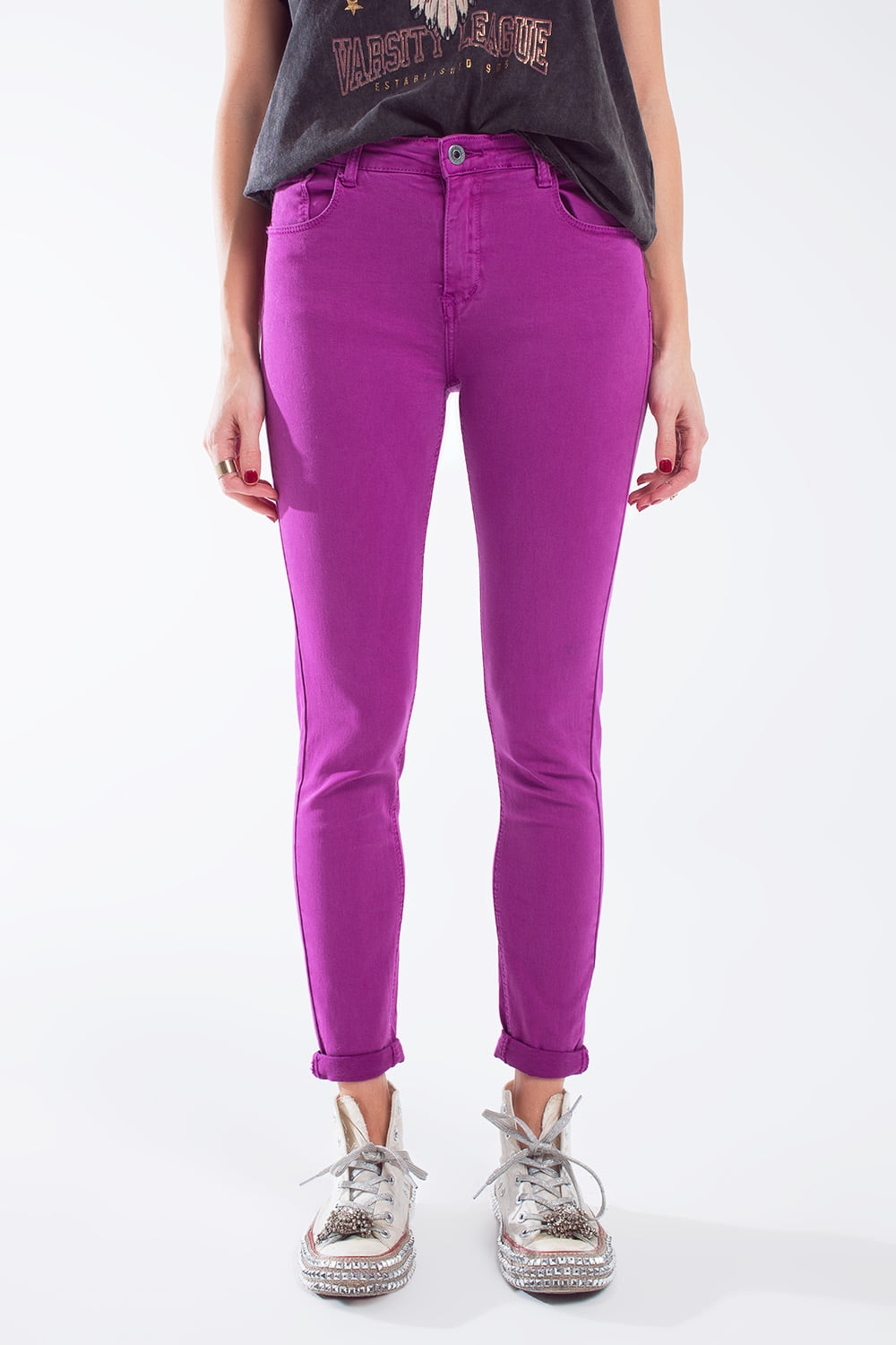 Vaqueros super ajustados tobilleros fucsia con suaves arrugas