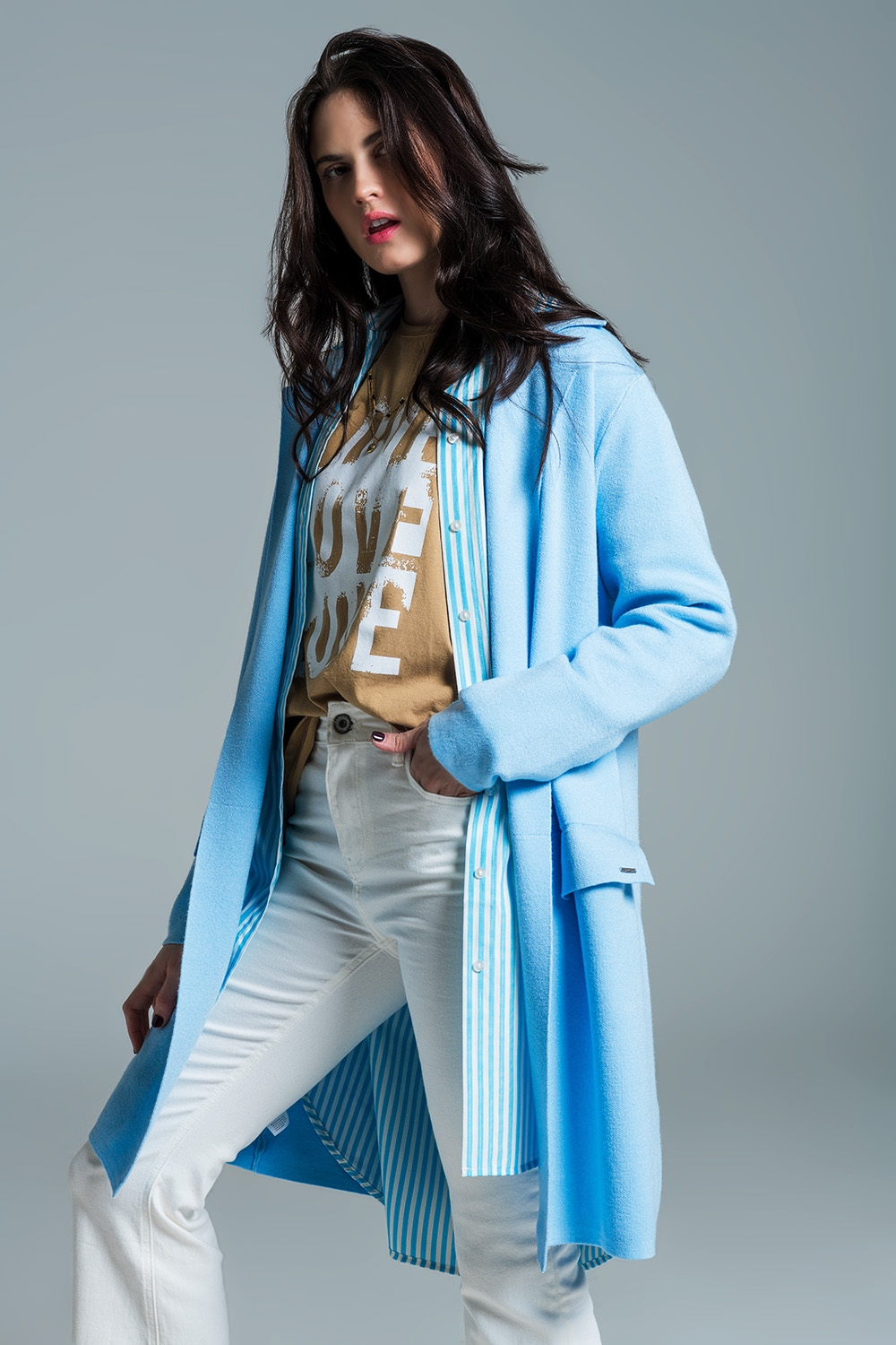 C&aacute;rdigan maxi de cuello oversize en azul beb&eacute;