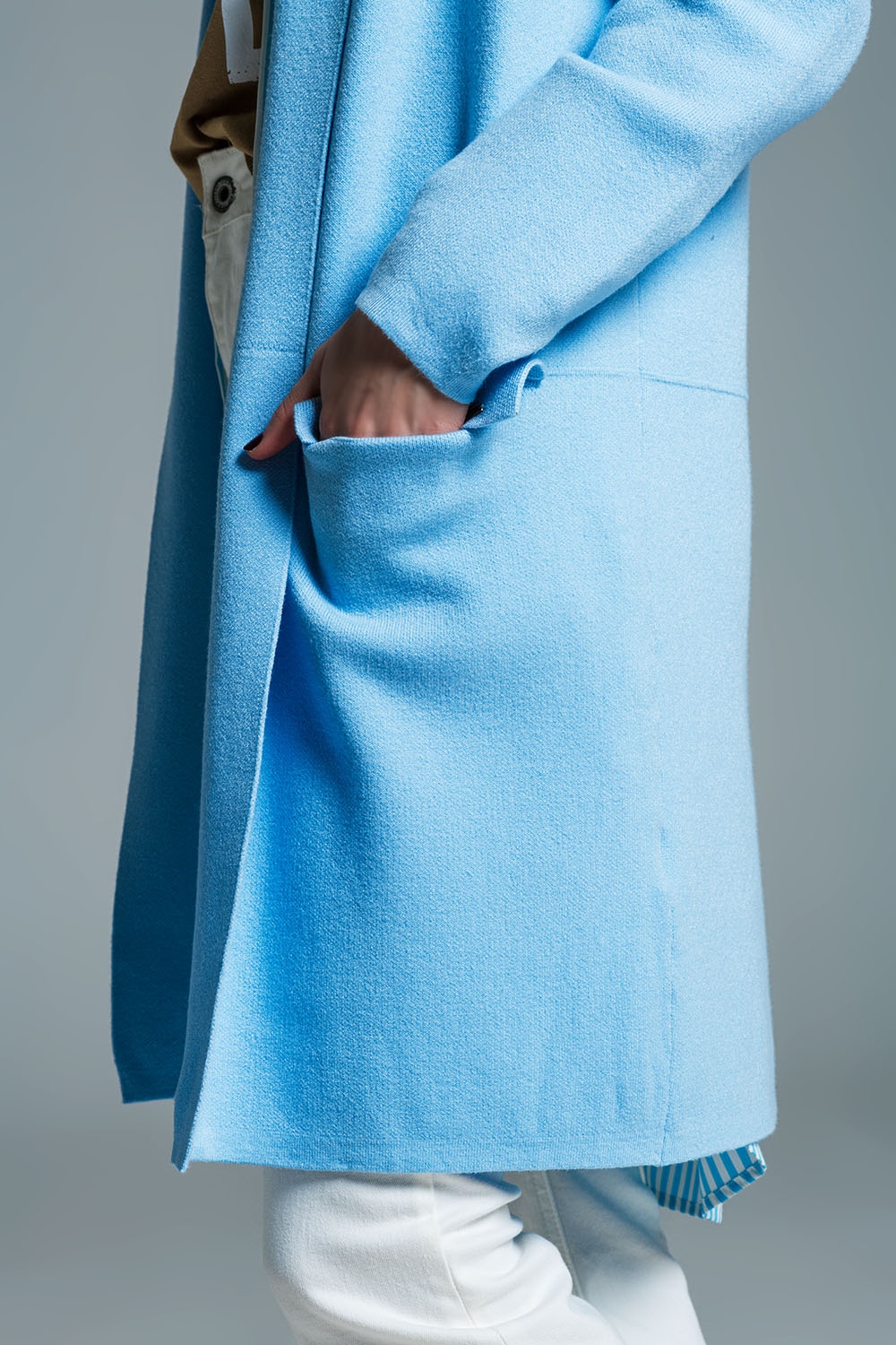 C&aacute;rdigan maxi de cuello oversize en azul beb&eacute;