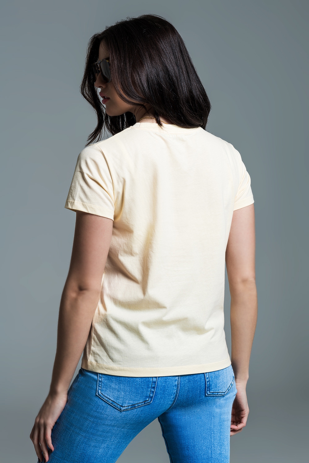 Camiseta amarilla estampada superstar