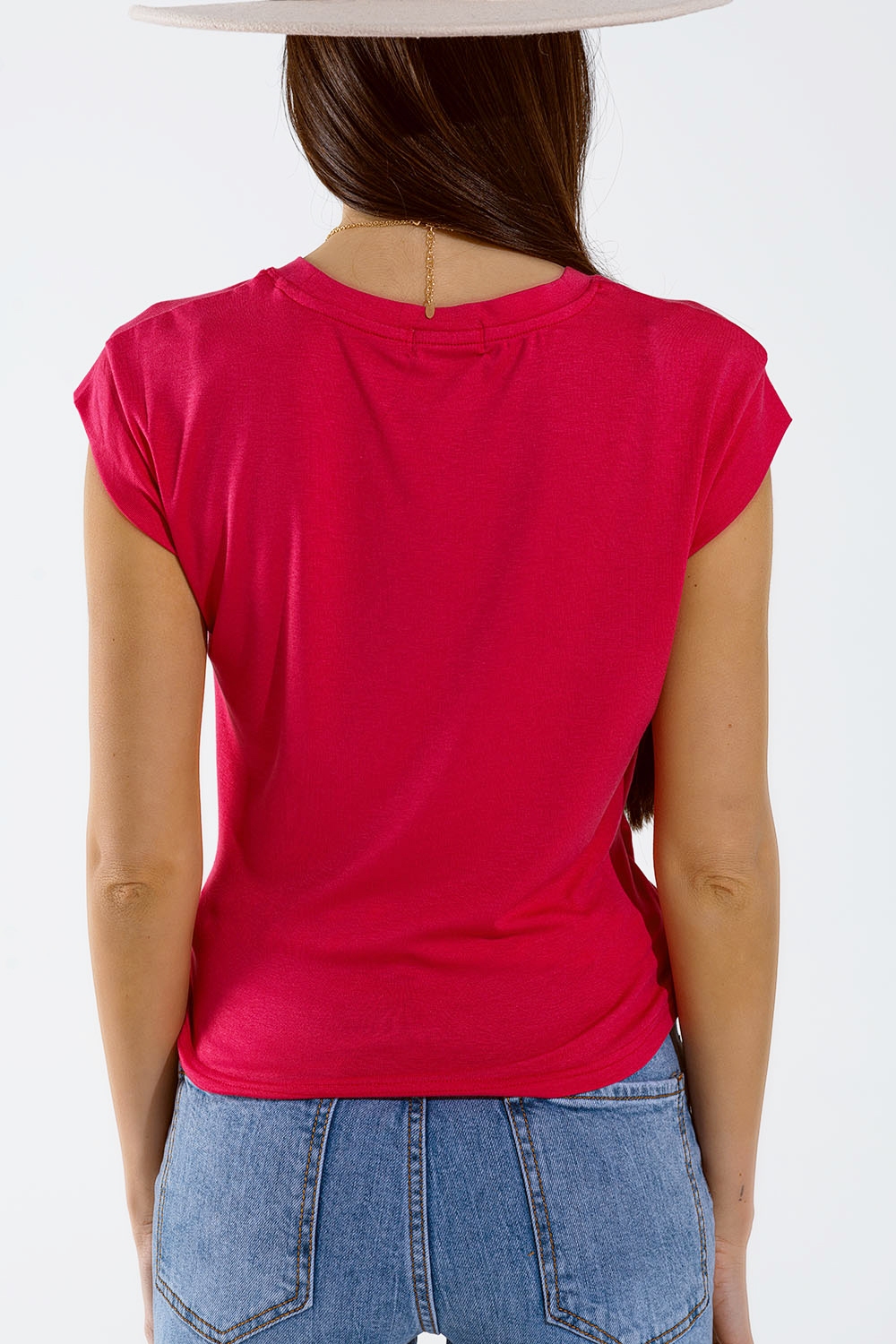 Camiseta de cuello redondo con dise&ntilde;o drapeado y manga casquillo En fucsia