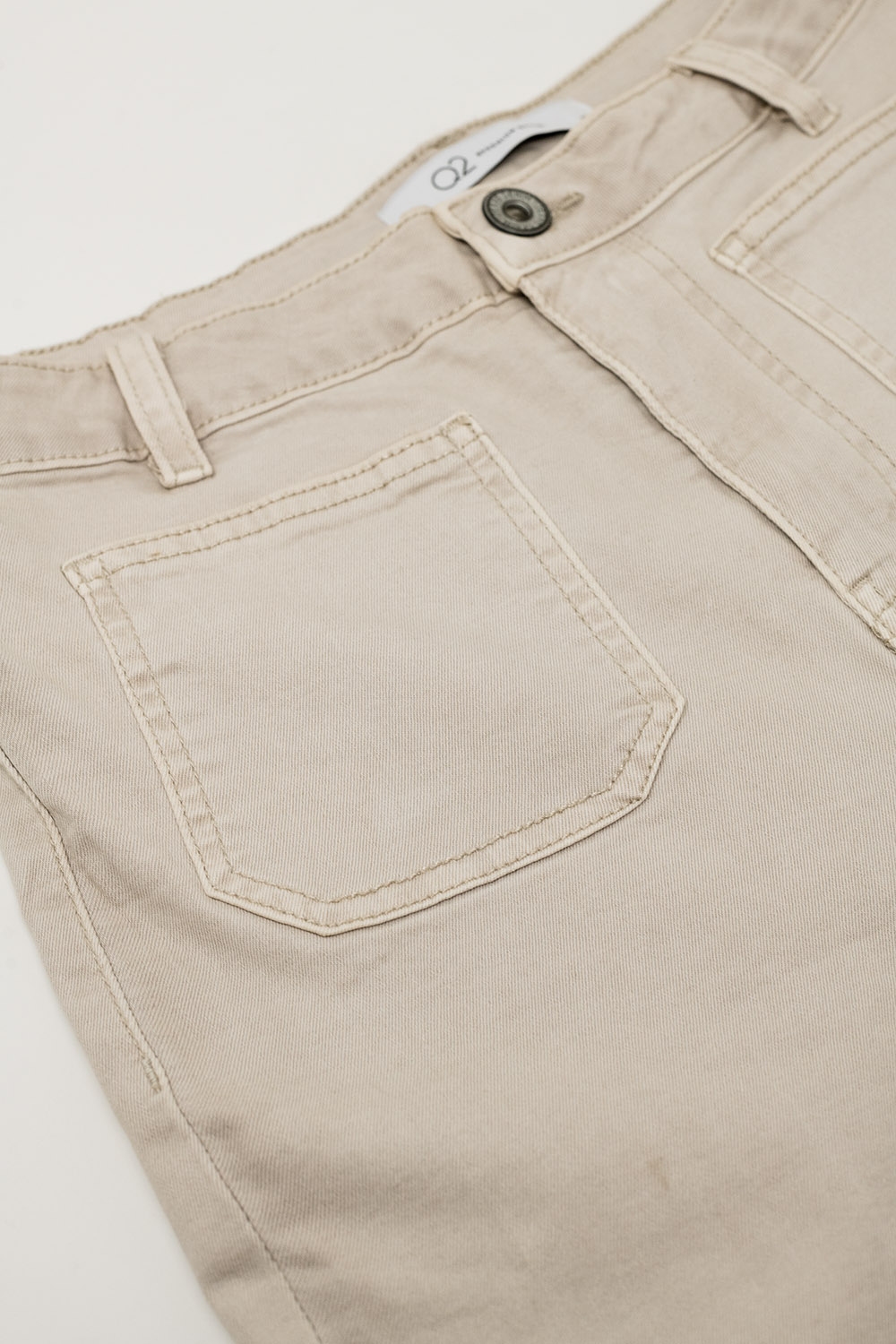 Beige Skinny Flared Jeans Con Bolsillo Delantero Beige Skinny Flared Jeans Con Bolsillo Delantero