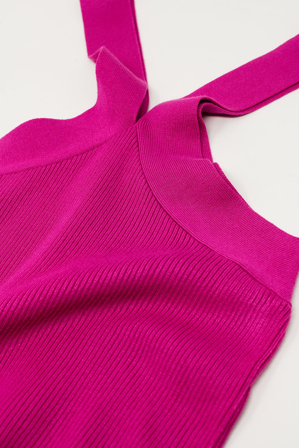 Top de punto cruzado en fucsia Top de punto cruzado en fucsia