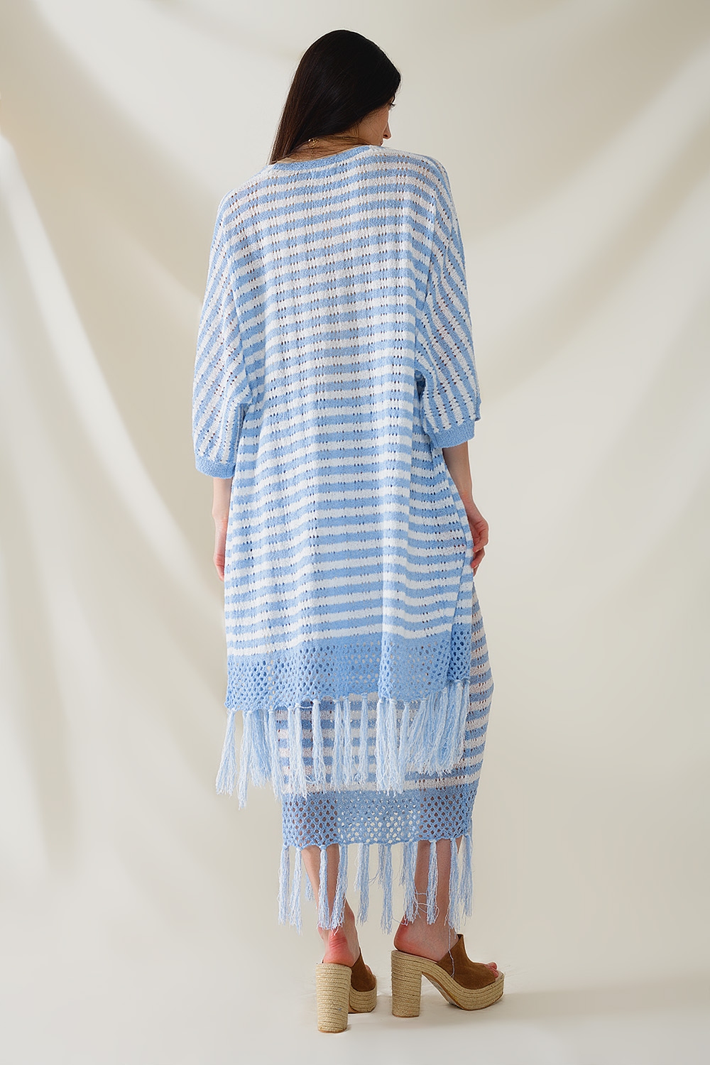 Rebeca Azul Estilo Boho Con Punto Pointelle A Rayas Y Detalles De Flecos Rebeca Azul Estilo Boho Con Punto Pointelle A Rayas Y Detalles De Flecos