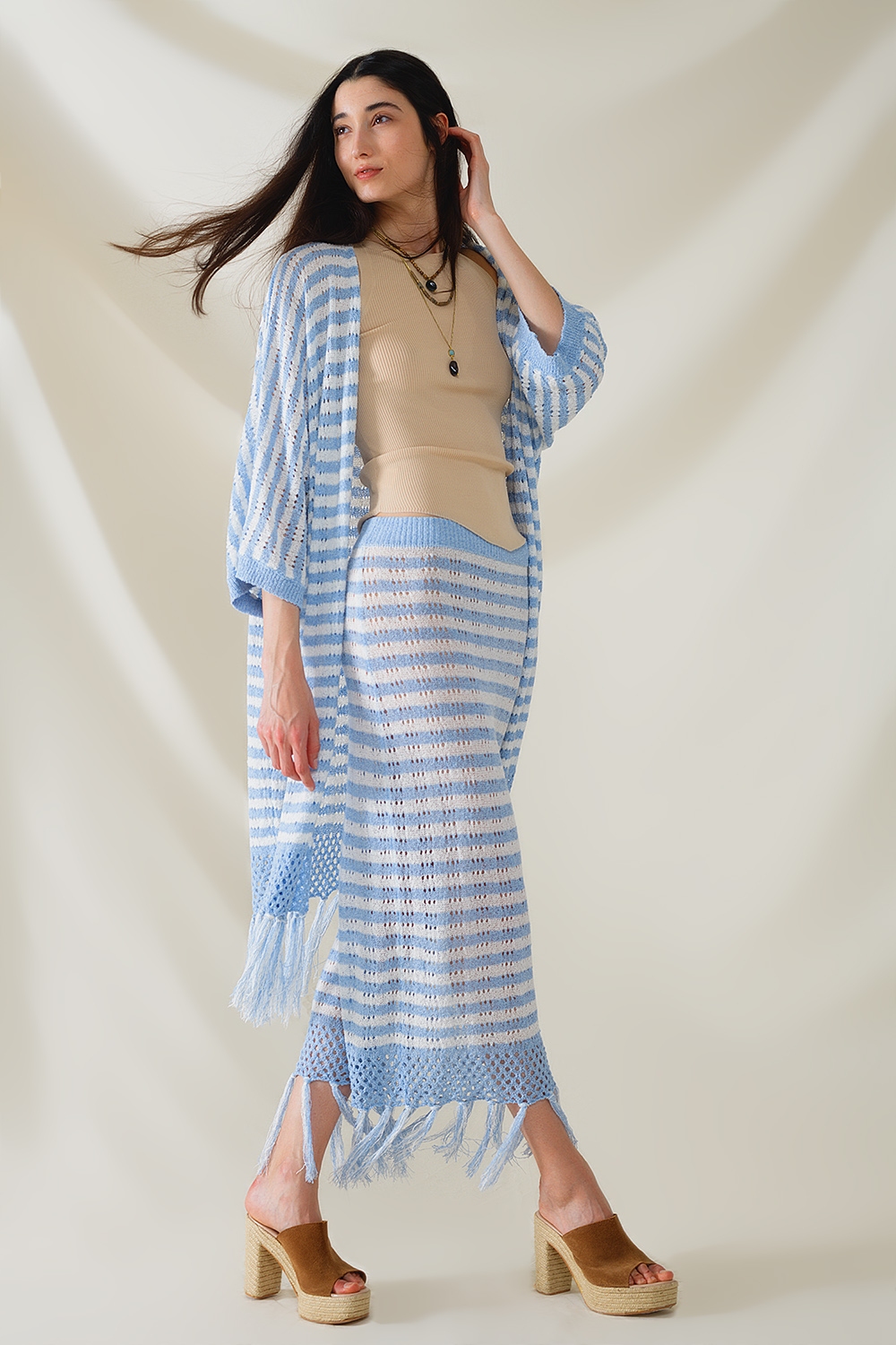 Rebeca Azul Estilo Boho Con Punto Pointelle A Rayas Y Detalles De Flecos Rebeca Azul Estilo Boho Con Punto Pointelle A Rayas Y Detalles De Flecos