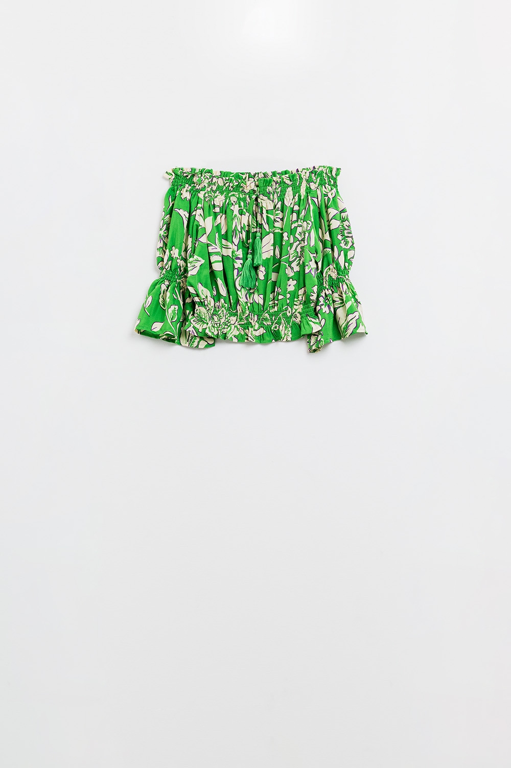 Top verde con hombros descubiertos y cintura el&aacute;stica en estampado floral