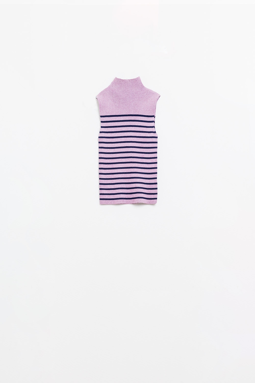 Camiseta De Tirantes Con Cuello De Tortuga A Rayas En Lavander